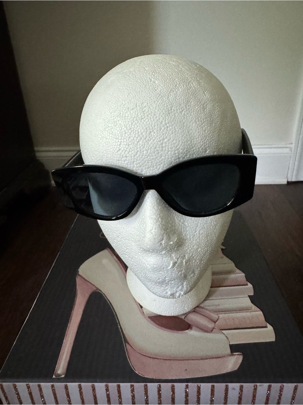Women's Black Sunglasses